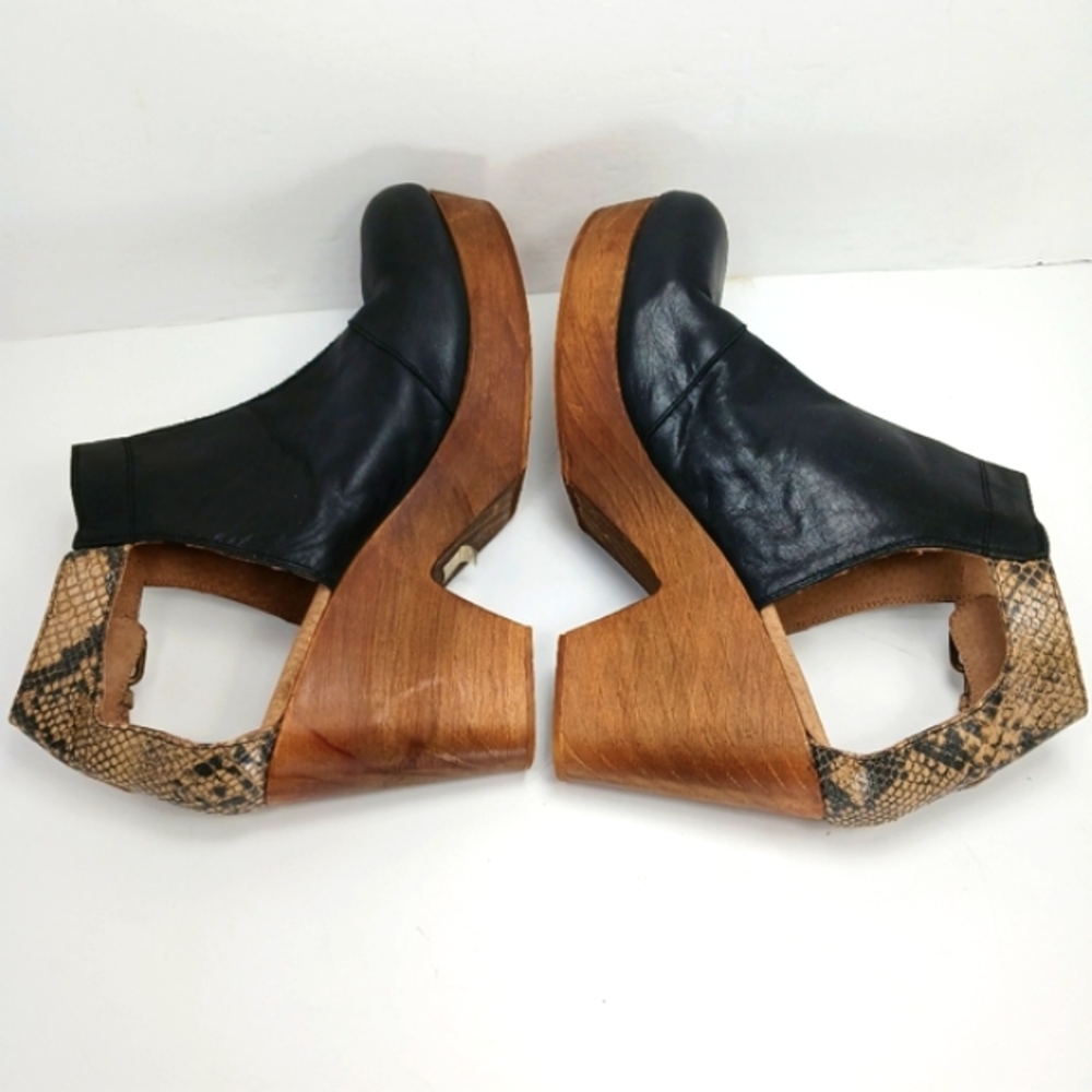 FREE PEOPLE Amber Orchard Black & Reptile Platform Ankle Open Clog Bootie EUC - Picture 6 of 16